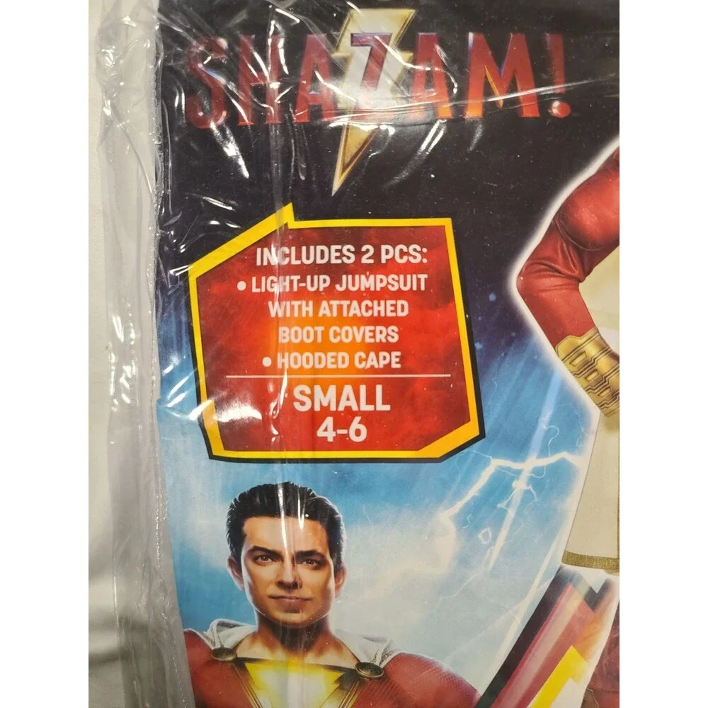 DC Shazam Light-Up Costume Child Small 4-6 Jumpsuit Cape Boot Covers